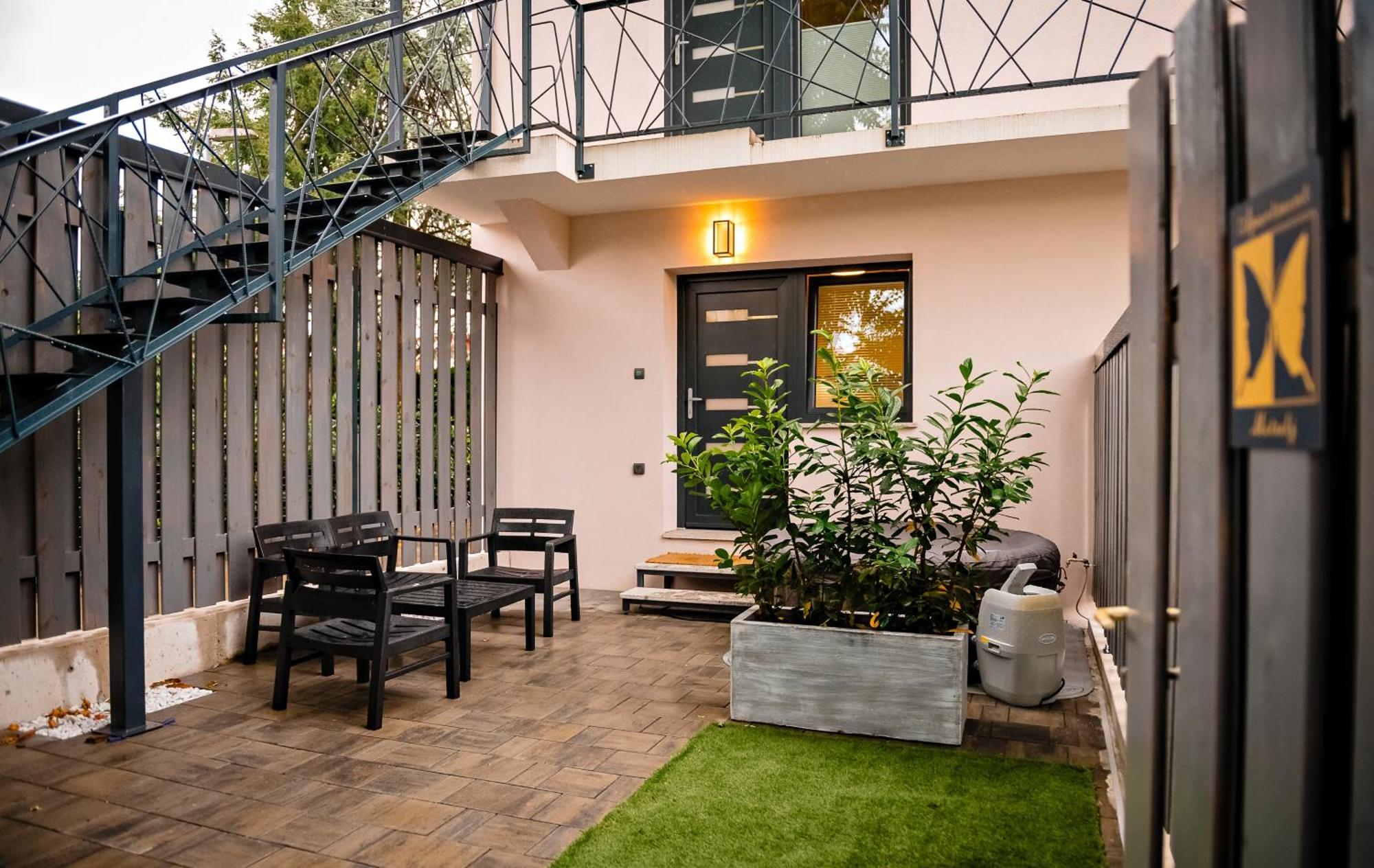 Apartment Metulj